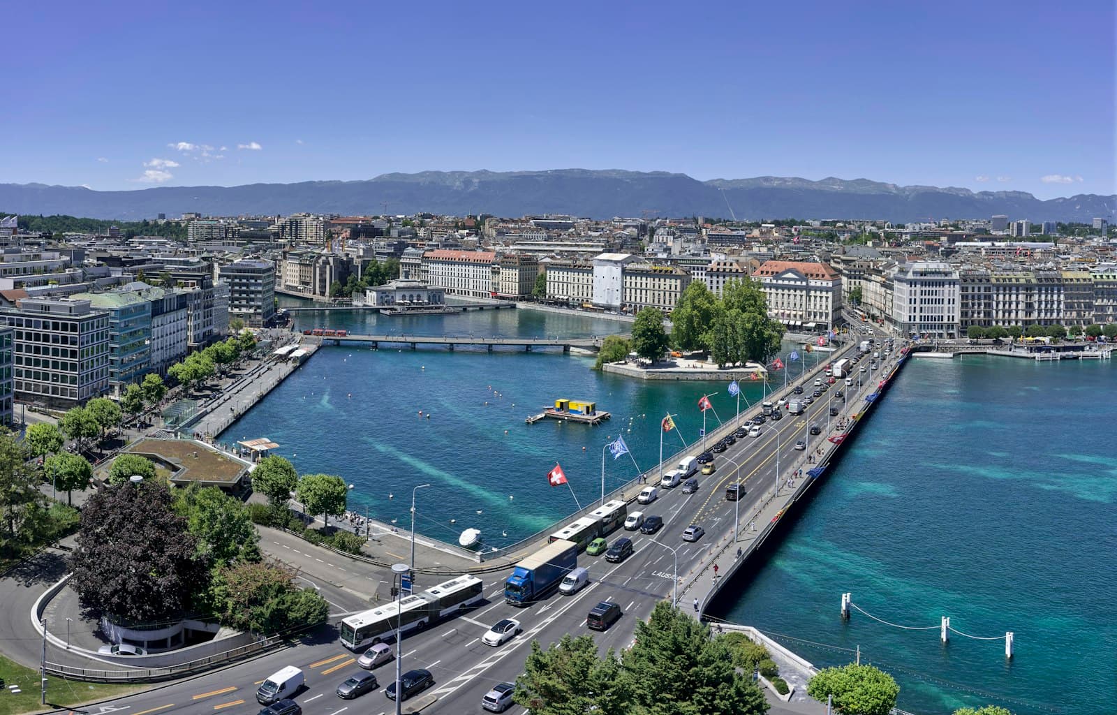 Genève, canton GE, Suisse — Maçon Noovira AI