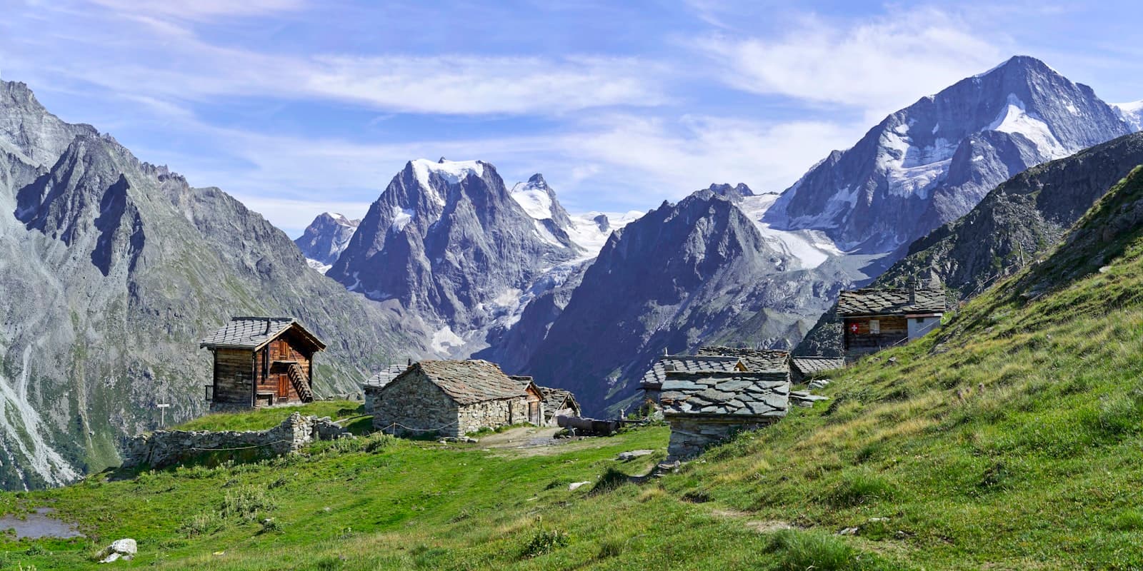 Sion, canton VS, Suisse — Maçon Noovira AI